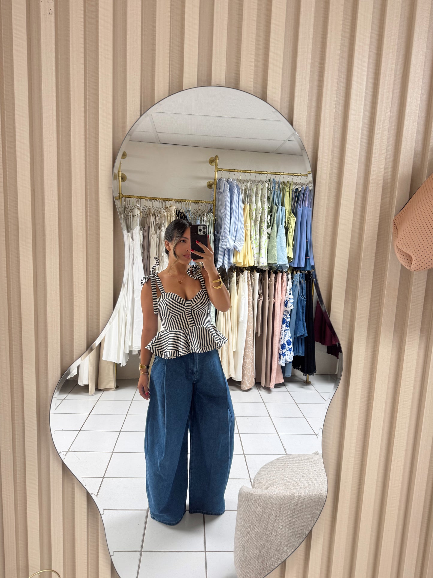 Mid-Rise Pleat Detail Denim