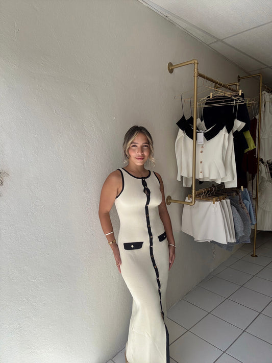 Frame Line Knit Dress