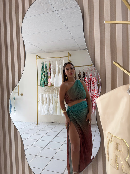 Ombre Pleated Skirt Set