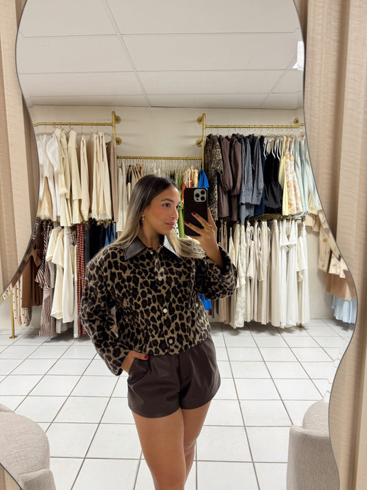 Leopard Contrast Collar Jacket