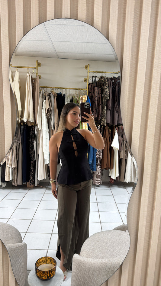 Clasp Detail Halter Tank Top