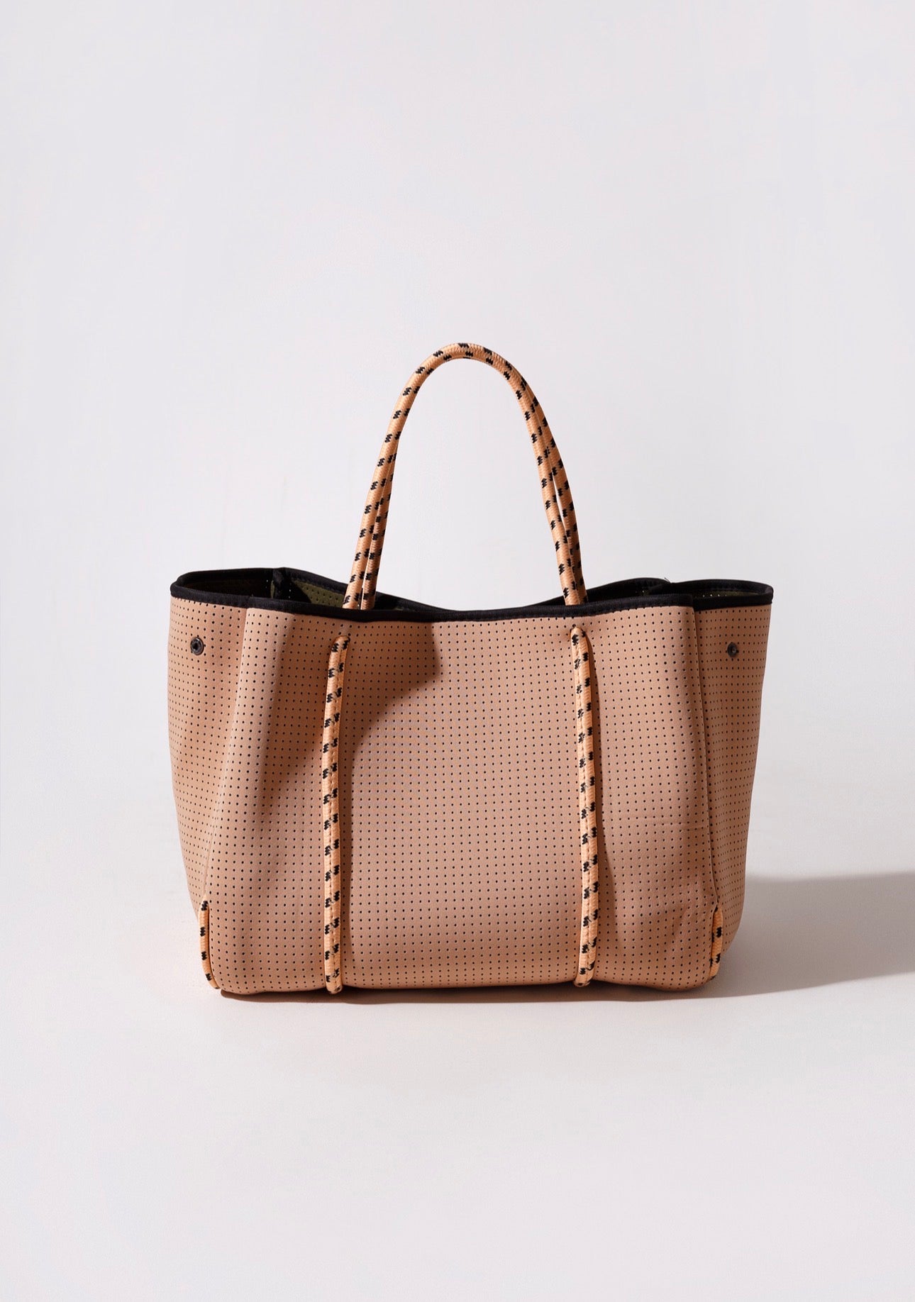 Every Day Tote Tan